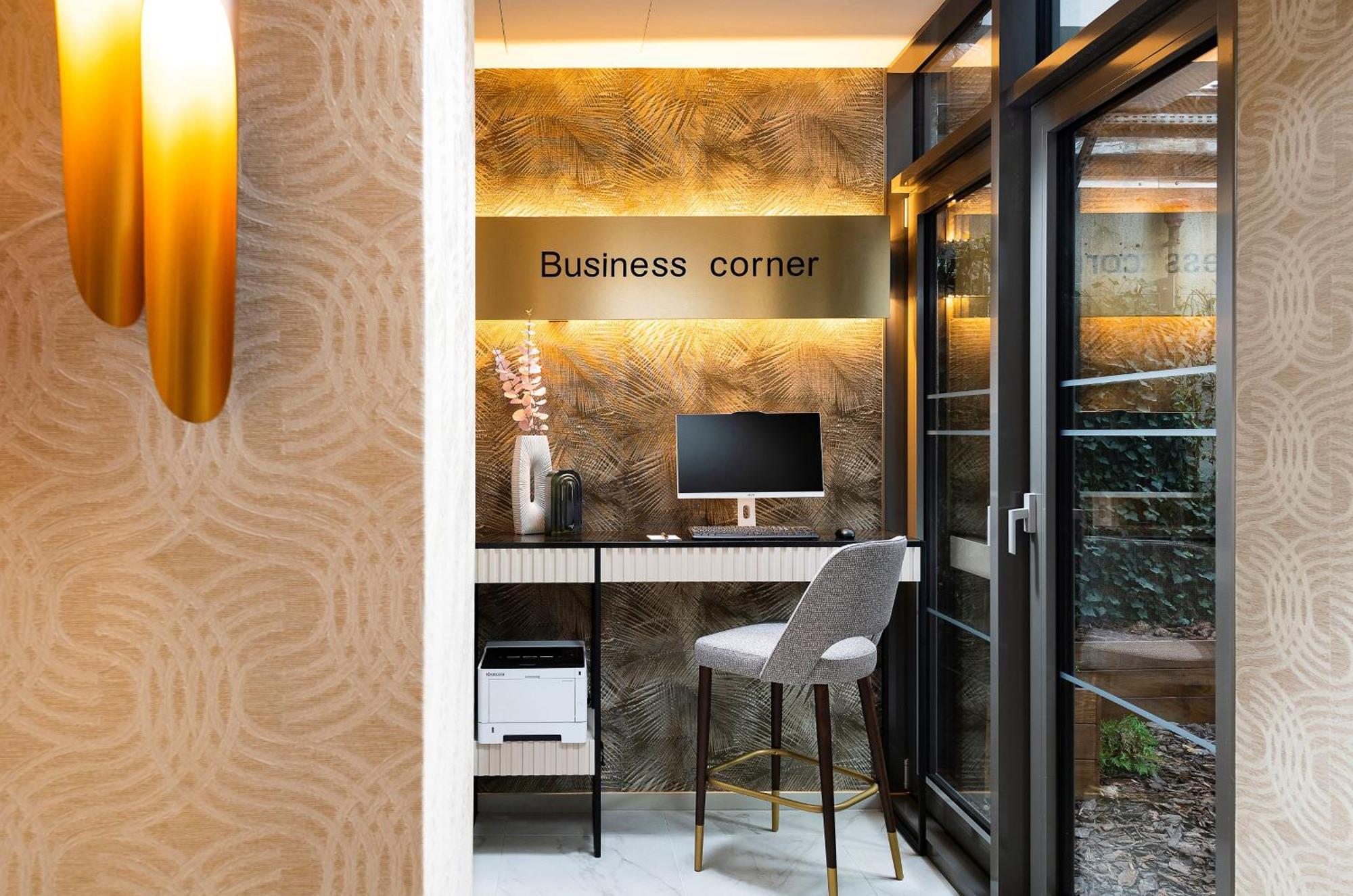 Three Corners Avenue Hotel Budapest Extérieur photo